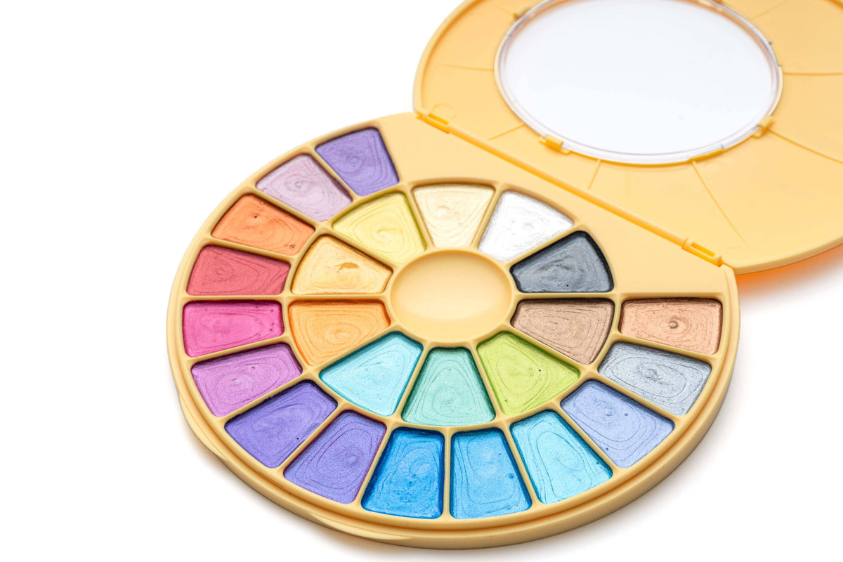HIMI Semi-Moist Watercolour Set - 24 Colours in Pans + Brush